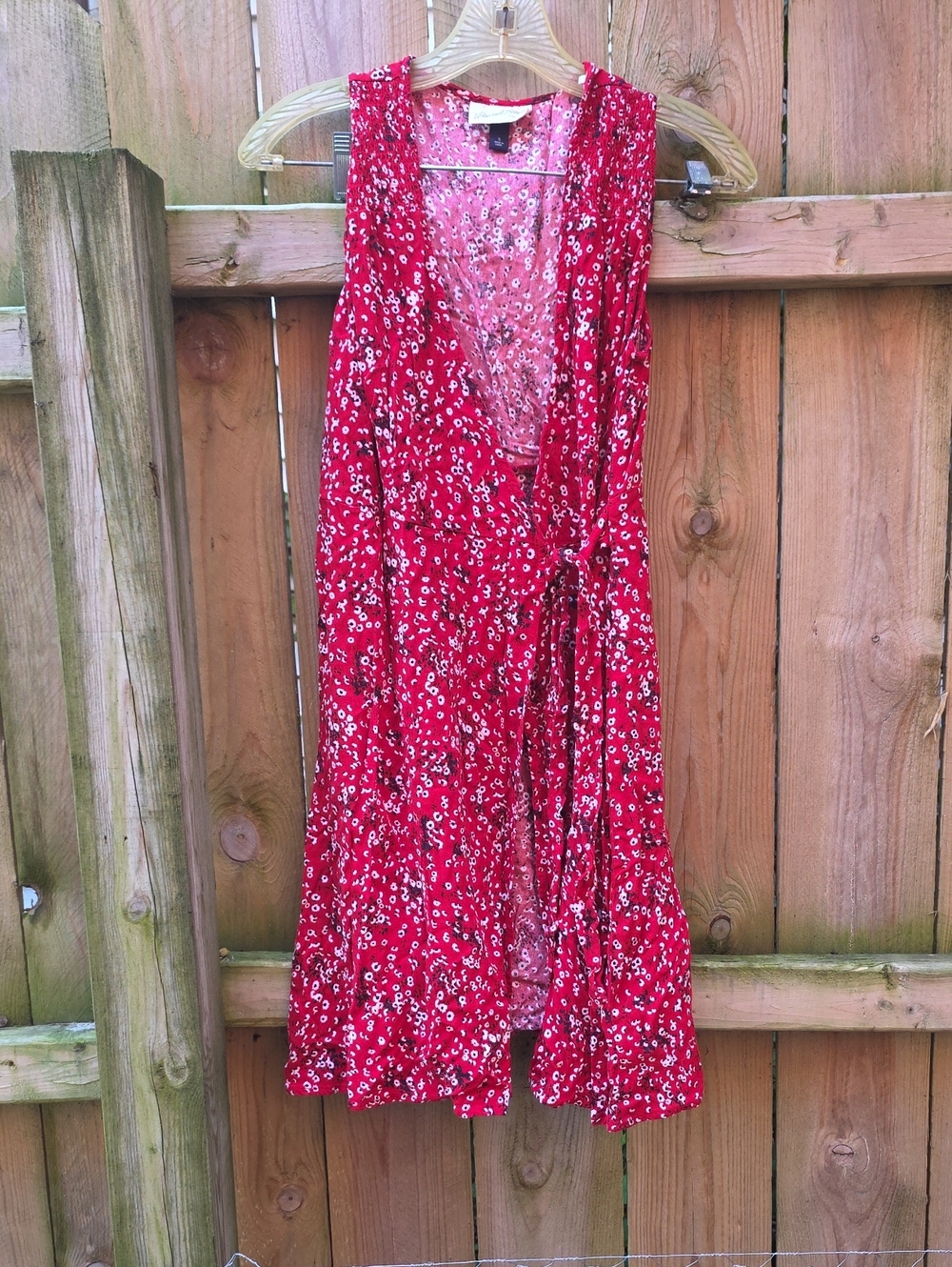 Universal Thread Red Floral V-Neck Wrap Dress